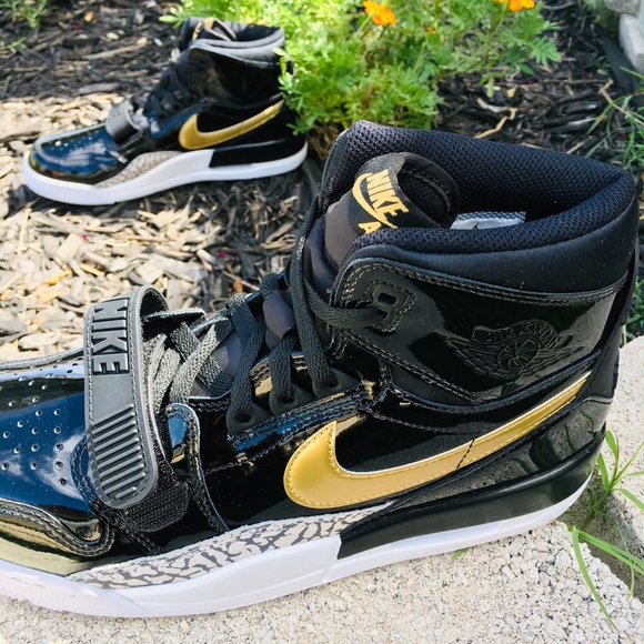 JORDAN LEGACY 312 “METALLIC GOLD” - Picture 8 of 8